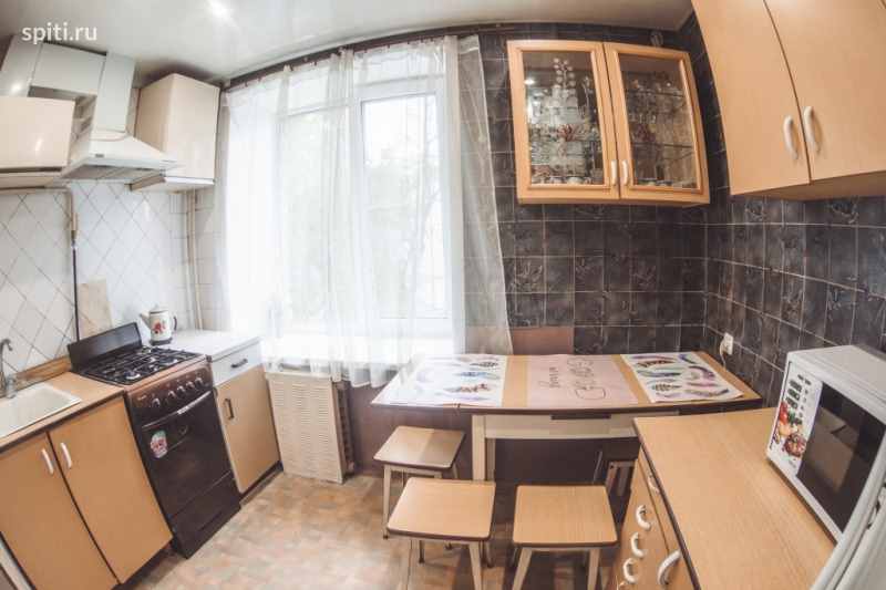 Двухкомнатная квартира в центре города SmolSutki на Октябрьской Революции д.28