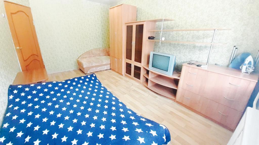 Двухкомнатная квартира рядом с Макси и Ледовым дворцом